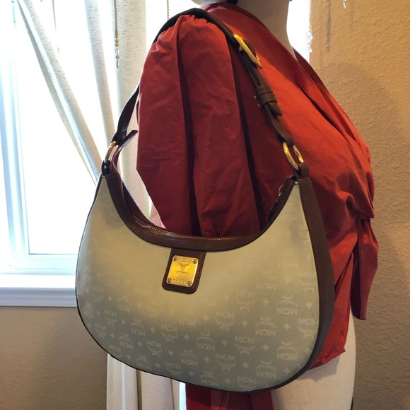 MCM Hobo - Picture 16 of 16